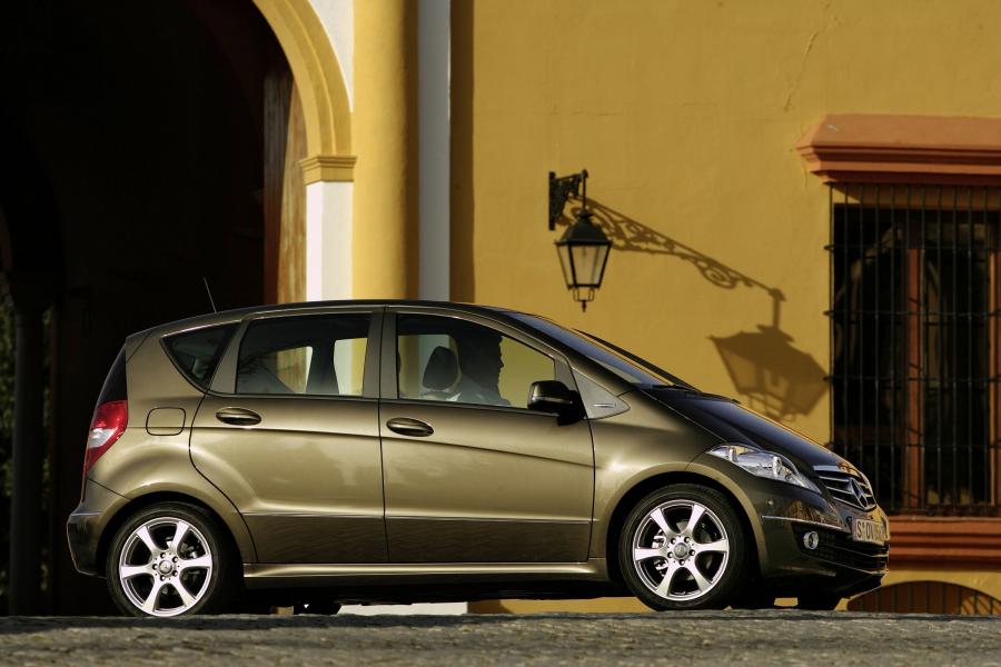  Mercedes-Benz A-Class 5-Door 2009 года  (фото 102 из 114)
